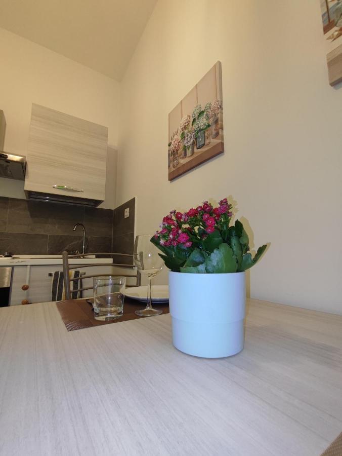 Ferienwohnung La Casa Sui Tetti CTA Exterior foto